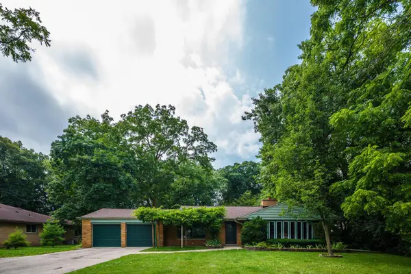 2716 Ole Davidson ROAD, Mount Pleasant, WI 53405