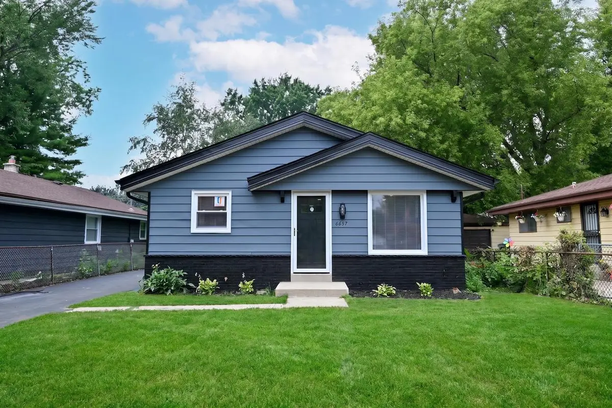 6657 N 53rd STREET, Milwaukee, WI 53223 - #1