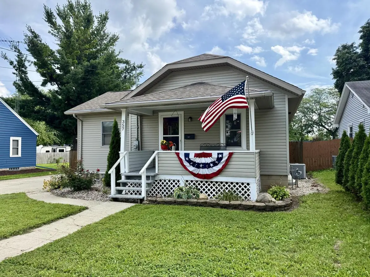 357 Wainwright AVENUE, Burlington, WI 53105 - #1