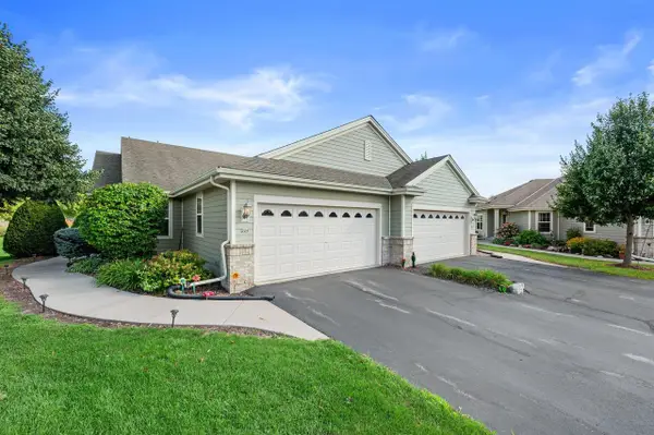 224 Wildflower CIRCLE, Port Washington, WI 53074