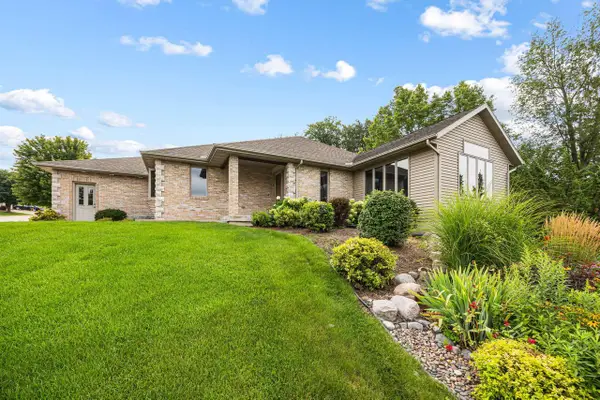 1227 W Sherman Avenue, Fort Atkinson, WI 53538