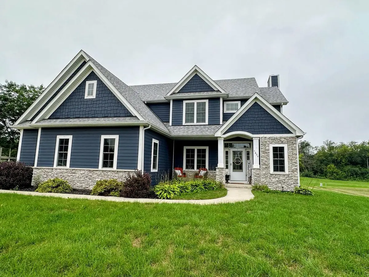 W4654 Pebble DRIVE, Lafayette, WI 53121 - #1