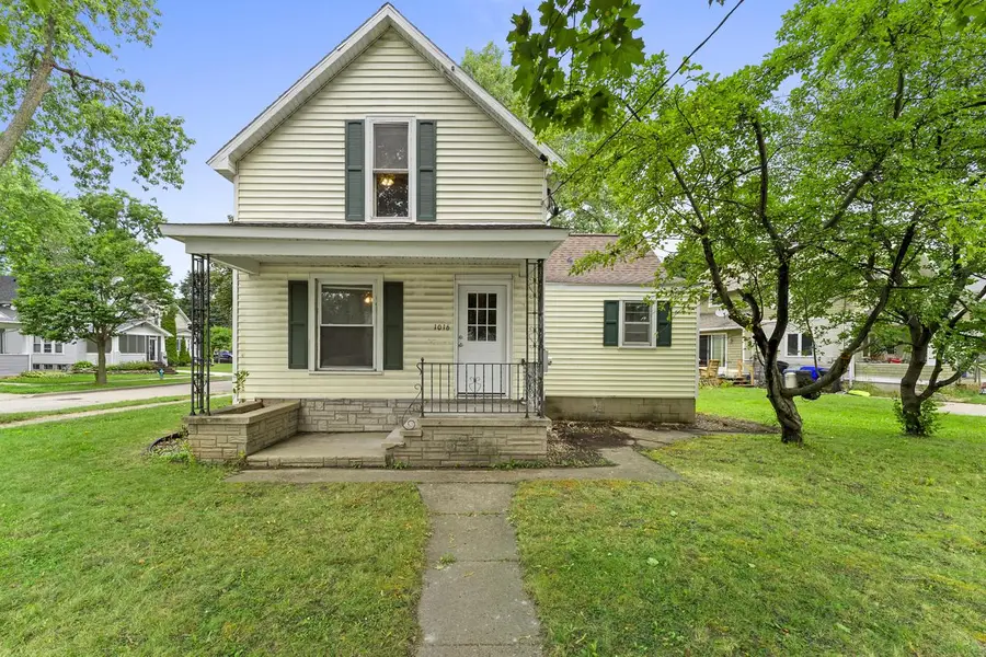 1016 E Vine STREET, Appleton, WI 54911 - #2