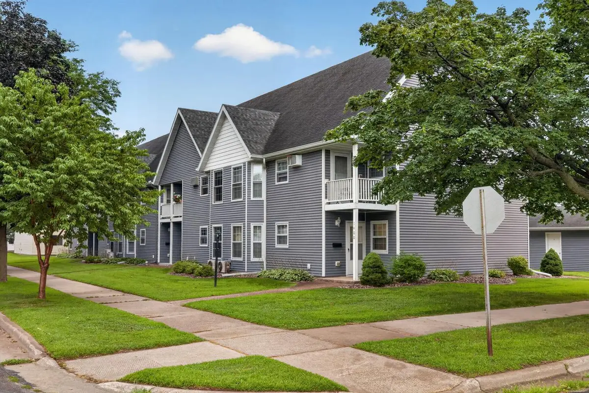 1400 Redfield STREET #6, La Crosse, WI 54601 - #1