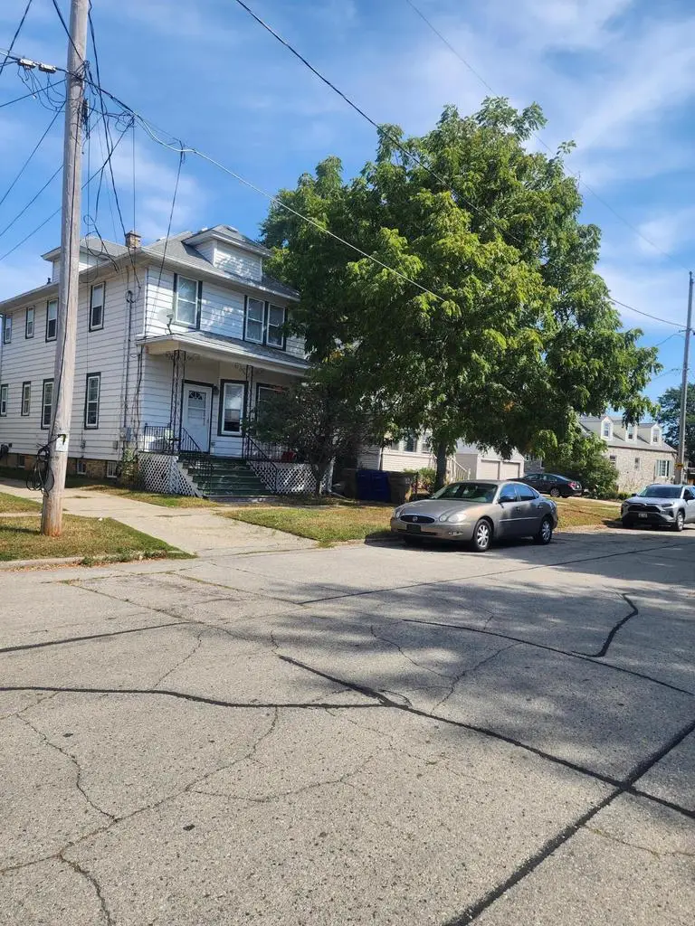 516 46th STREET, Kenosha, WI 53140 - #1