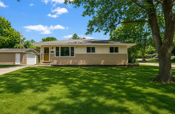 7140 N 48th STREET, Milwaukee, WI 53223
