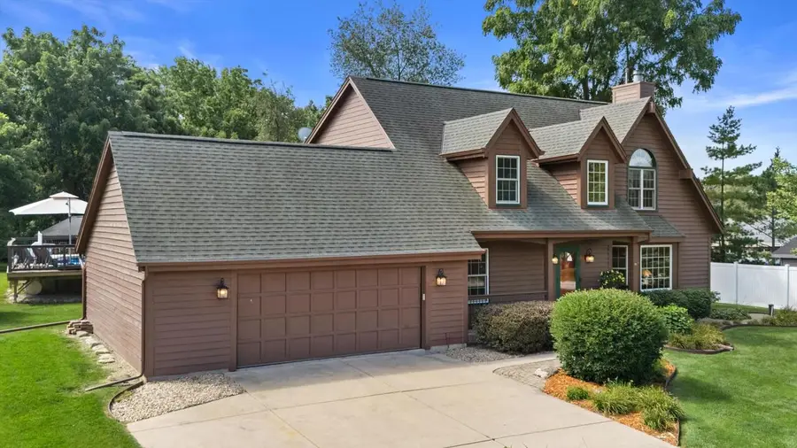 27015 Lorie DRIVE, Wind Lake, WI 53185 - #2