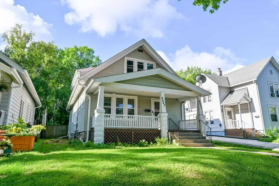 8447 W Maple STREET #8449, West Allis, WI 53214 - #3