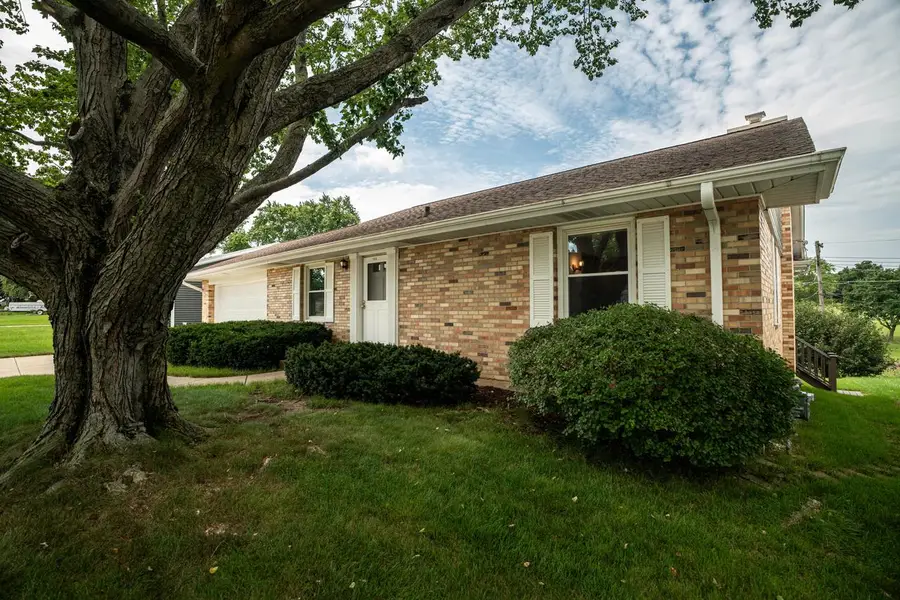 1416 Spring Valley DRIVE, Racine, WI 53405 - #2