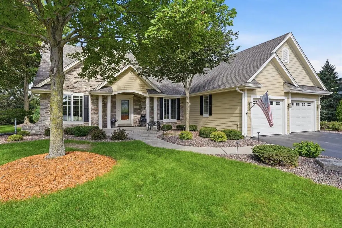 1832 La Belle Springs COURT, Oconomowoc, WI 53066 - #1