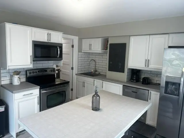 504 Washington COURT, Sheboygan, WI 53081 - #3