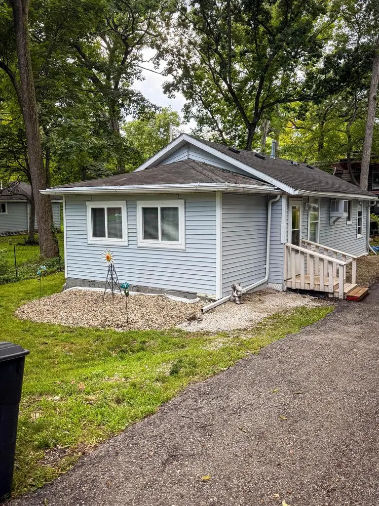 2908 Circle DRIVE, Burlington, WI 53105 - #1