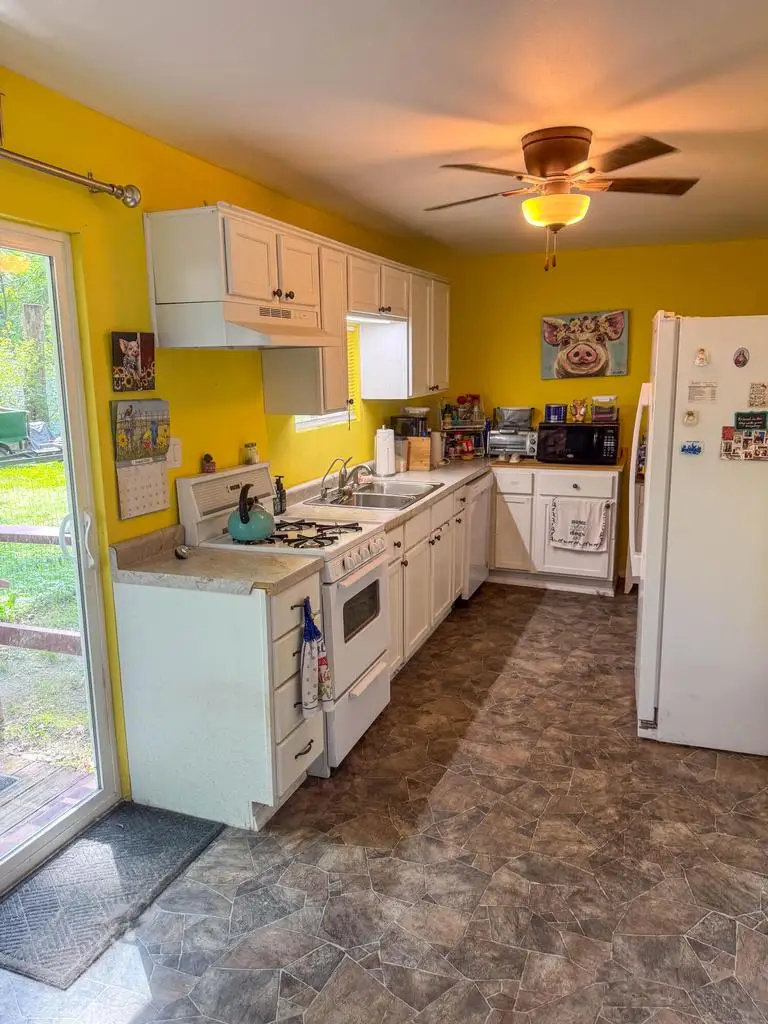 2908 Circle DRIVE, Burlington, WI 53105 - #3