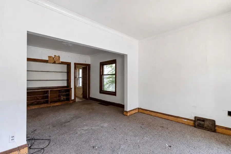 2416 N 39th STREET #2418, Milwaukee, WI 53210 - #2