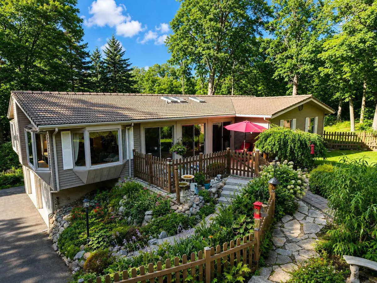 W3451 Wildwood DRIVE, Lake Geneva, WI 53147 - #1
