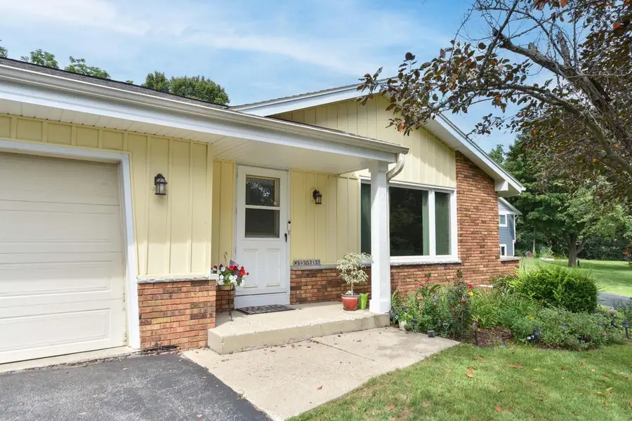 W193S7137 Hillview DRIVE, Muskego, WI 53150 - #3