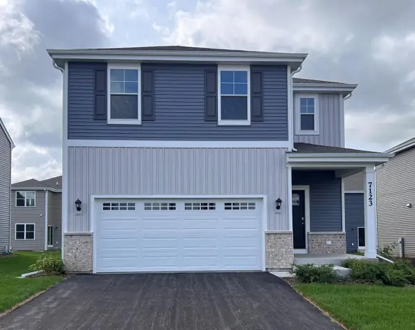 7123 Oakmont ROAD, Mount Pleasant, WI 53403