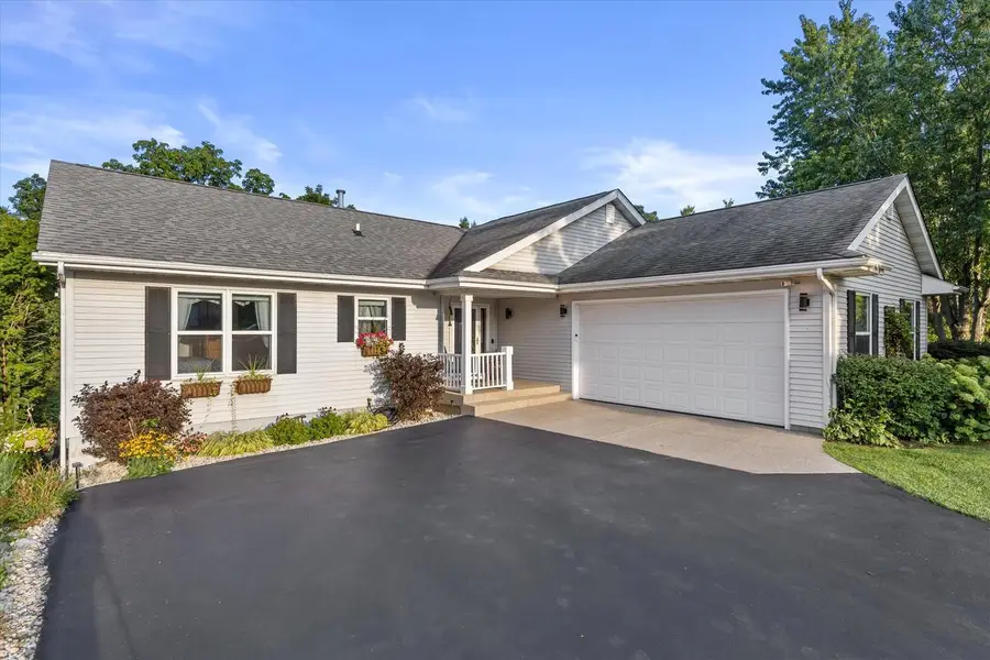 8601 221st AVENUE, Salem, WI 53168 - #2