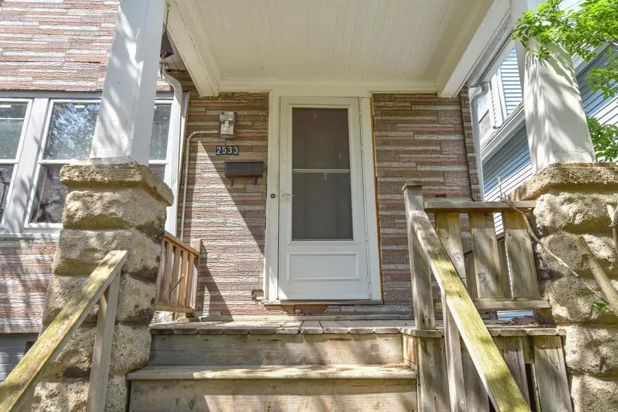 2533 N Fratney STREET, Milwaukee, WI 53212 - #3