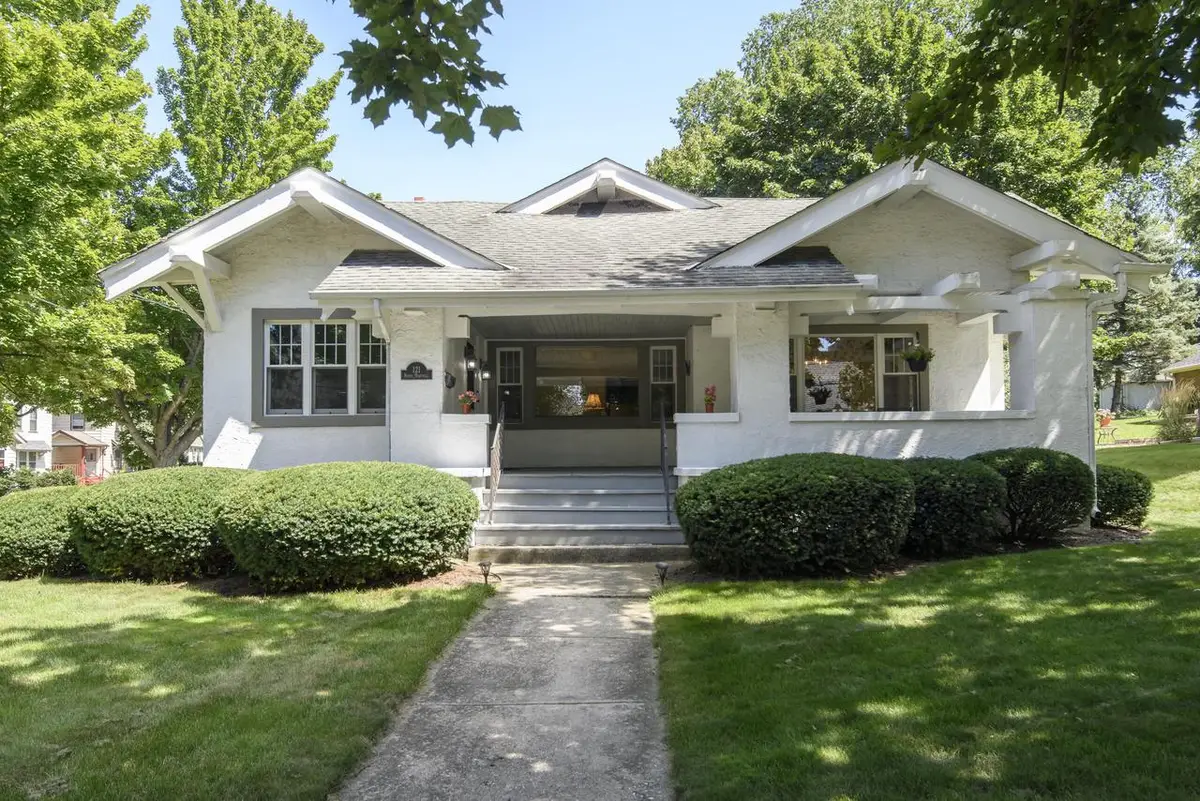 121 N Hartwell AVENUE, Waukesha, WI 53186 - #1