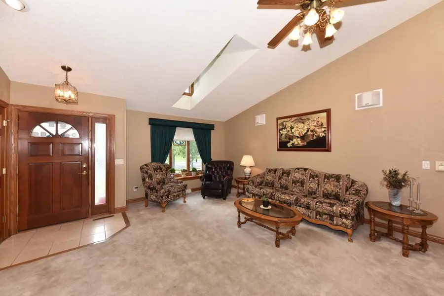 1536 Nature TRAIL, Hartford, WI 53027 - #2