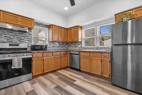 2636 W Hayes AVENUE, Milwaukee, WI 53215