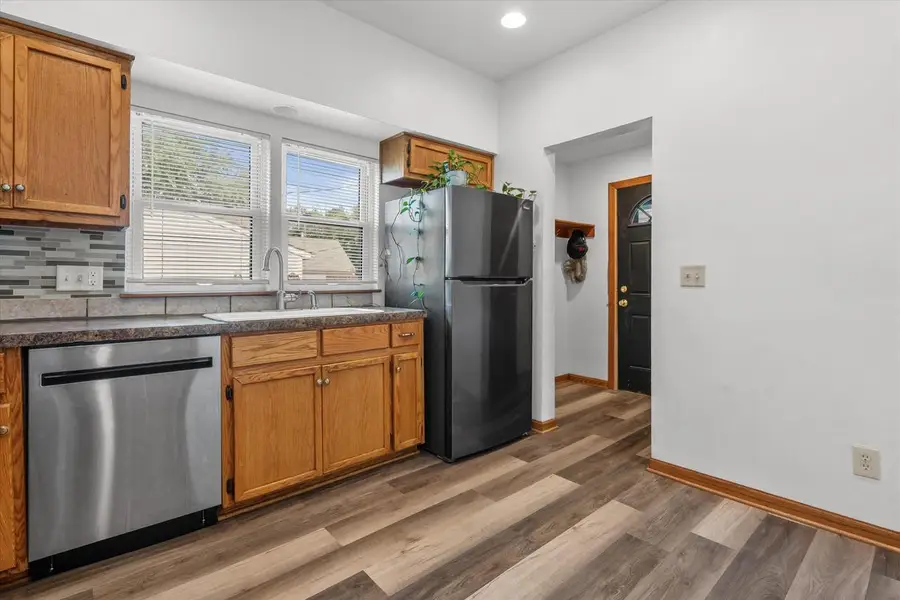 2636 W Hayes AVENUE, Milwaukee, WI 53215 - #3