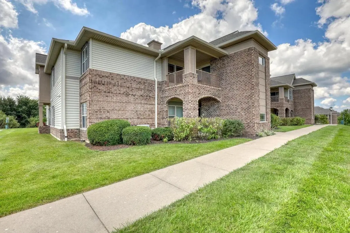 2933 W Drexel AVENUE #506, Franklin, WI 53132 - #1