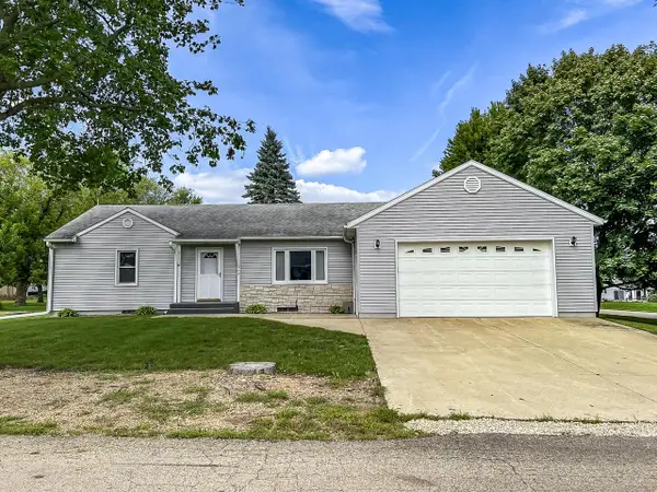 202 W Spring STREET, UNKNOWN, IA 52154