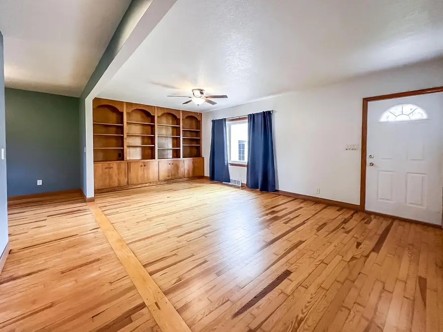 202 W Spring STREET, Lawler, IA 52154 - #3