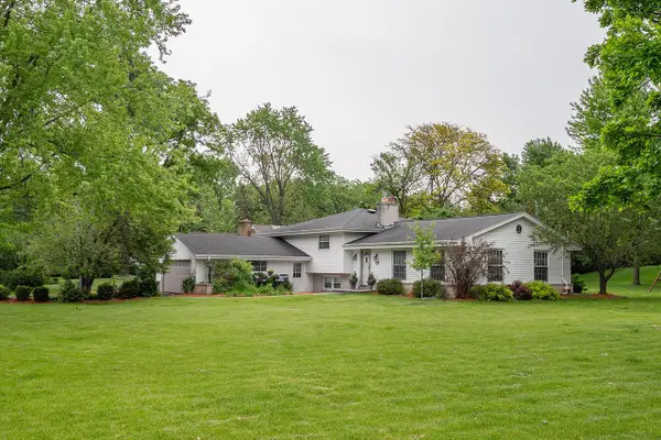 12475 Elmhurst PARKWAY, Elm Grove, WI 53122