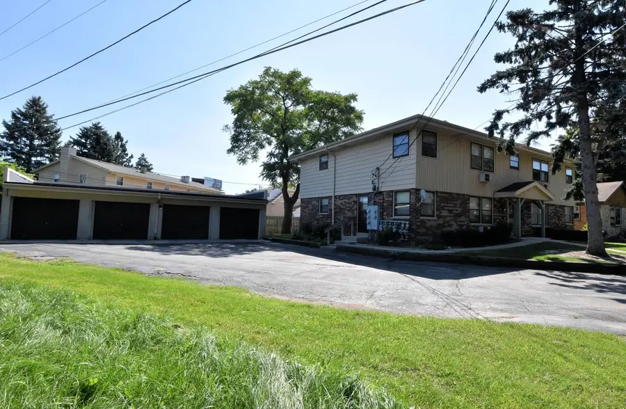 4276 S 14th STREET, Milwaukee, WI 53221 - #3
