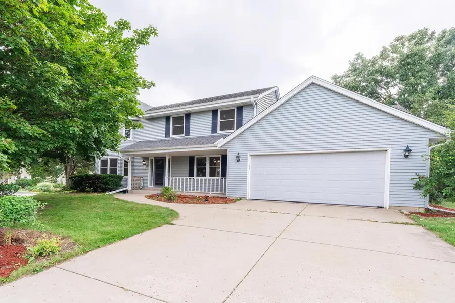 N102W15801 Flintlock TRAIL, Germantown, WI 53022 - #2