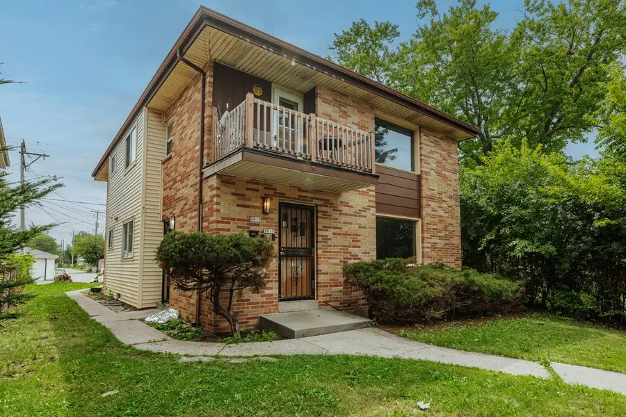 9017 W Hampton AVENUE #9019, Milwaukee, WI 53225 - #2