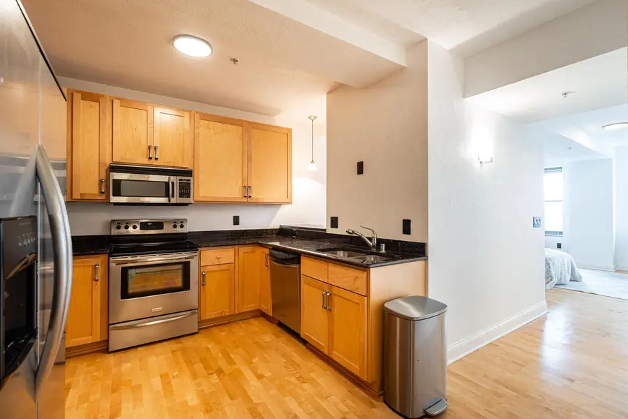 606 W Wisconsin AVENUE #501, Milwaukee, WI 53203 - #2