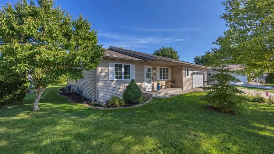 1632 Crane COURT, Sheboygan Falls, WI 53085 - #3