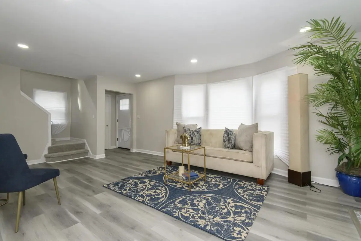 4158 N 17TH STREET, Milwaukee, WI 53209 - #1
