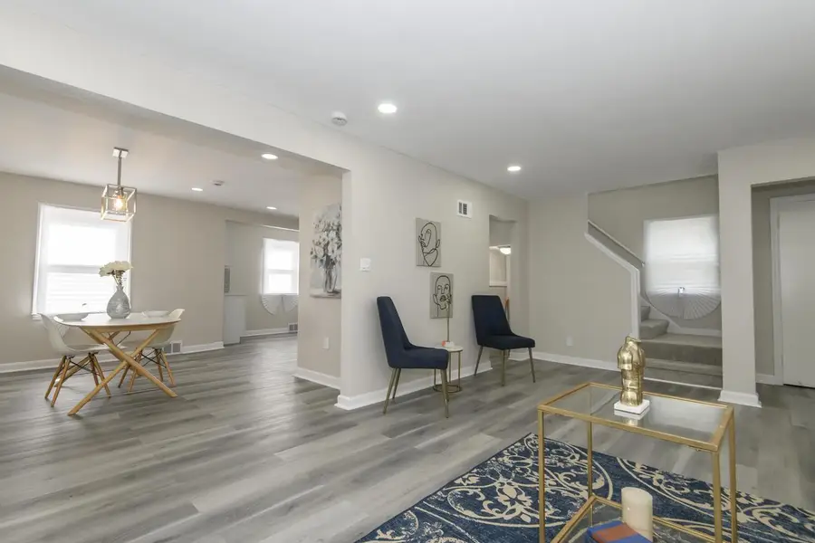 4158 N 17TH STREET, Milwaukee, WI 53209 - #3