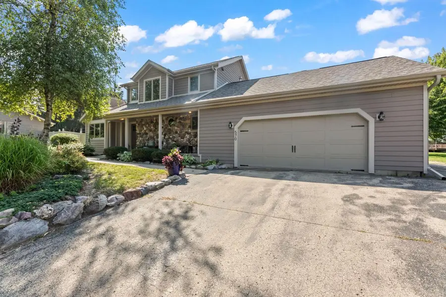 570 Connor COURT, Lake Mills, WI 53551 - #2