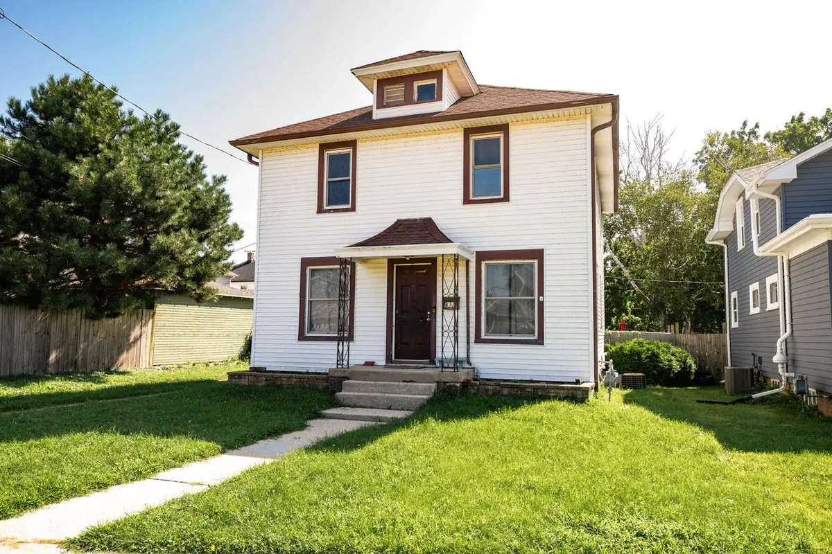 611 West BOULEVARD, Racine, WI 53405 - #1