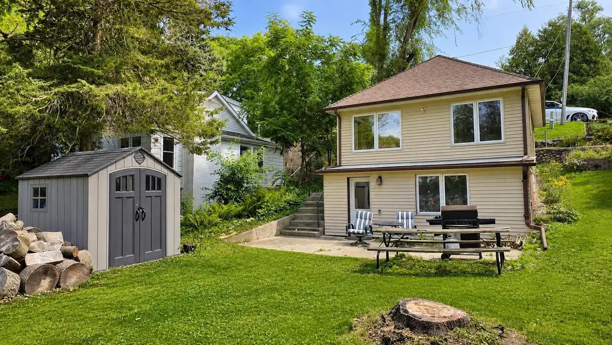 2481 N Wallace Lake DRIVE, West Bend, WI 53090 - #1