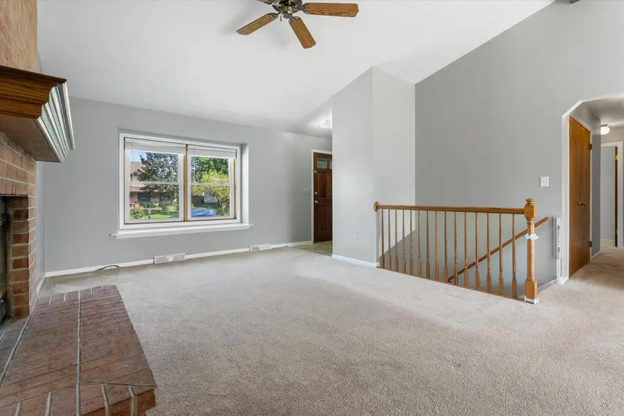 W162N10591 Auburn LANE, Germantown, WI 53022 - #2