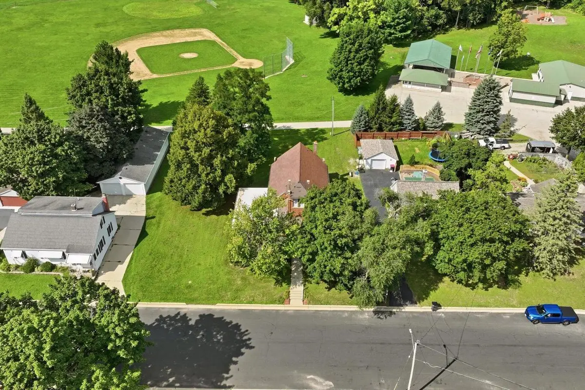 414 Grove STREET, Sullivan, WI 53178 - #1