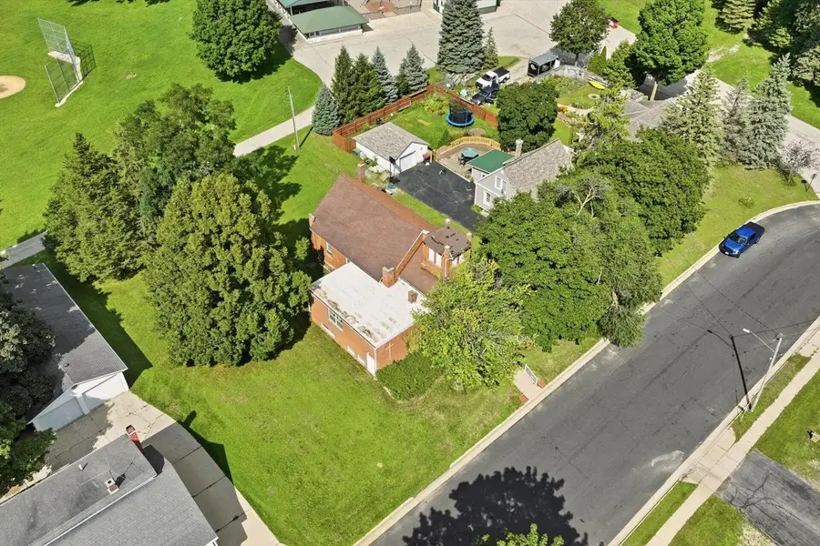 414 Grove STREET, Sullivan, WI 53178 - #2