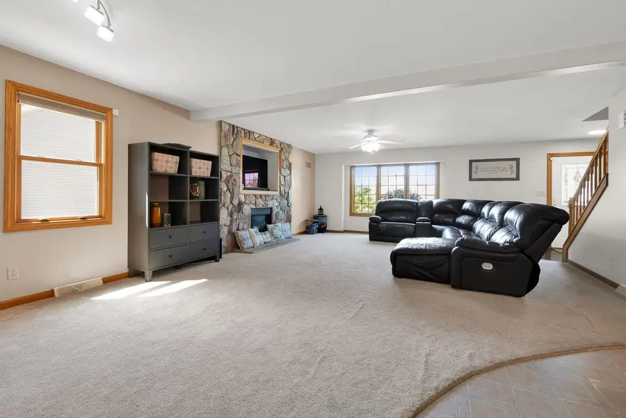 5715 Marwood DRIVE, Racine, WI 53402 - #2