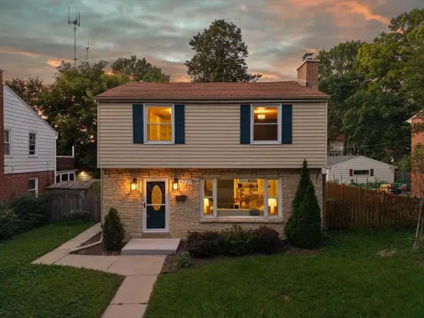 4227 N Olsen AVENUE, Shorewood, WI 53211