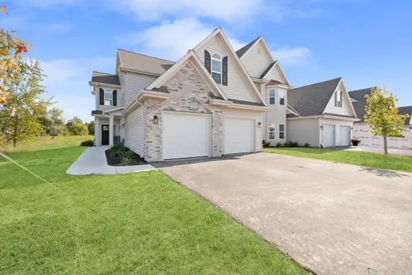 1786 Horseshoe LANE #426-3, Slinger, WI 53086