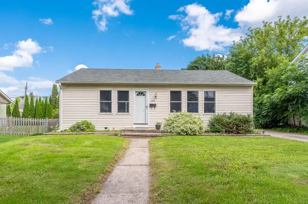1028 8th AVENUE, Grafton, WI 53024