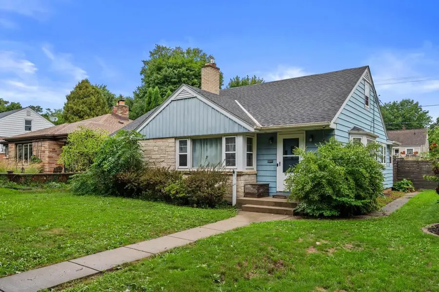 2842 N 90th STREET, Milwaukee, WI 53222 - #2