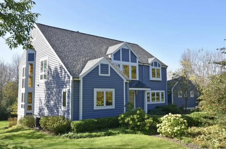 3411 W River DRIVE, Mequon, WI 53097 - #2